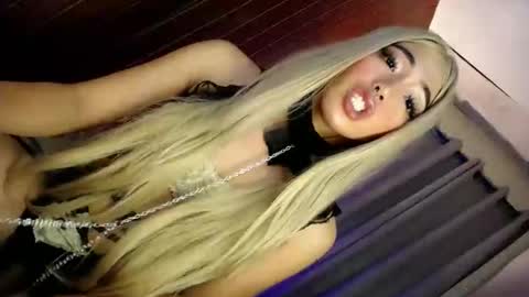 hotfucking_queen1111 online show from 31, 5, 2026