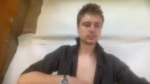 Snapshot of hotgentleman_3003 chatting on 1, 7, 2026 William online show from 1, 7, 2026