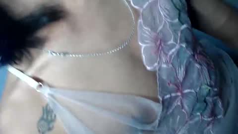 hotgirl_krisxx online show from 20, 9, 2025