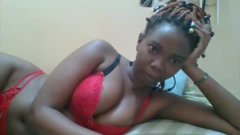 Snapshot of hotgodees chatting on 1, 11, 2025 Queen online show from 1, 11, 2025