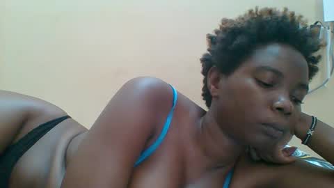 Snapshot of hotgodees chatting on 9, 11, 2025 Queen online show from 9, 11, 2025