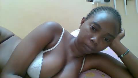 Snapshot of hotgodees chatting on 2, 12, 2025 Queen online show from 2, 12, 2025