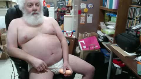 Snapshot of hotgrandpa594u chatting on 17, 2, 2025 hotgrandpa594u online show from 17, 2, 2025