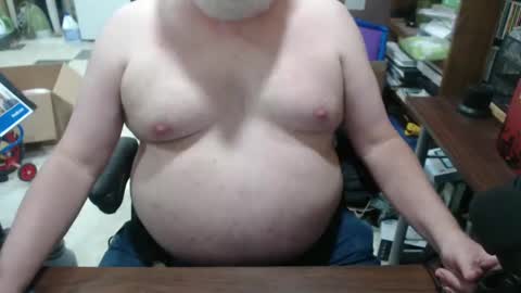 Snapshot of hotgrandpa594u chatting on 21, 9, 2025 hotgrandpa594u online show from 21, 9, 2025