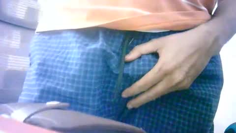Snapshot of hotindia01 chatting on 19, 12, 2025 Hot India online show from 19, 12, 2025
