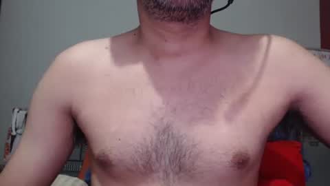 Snapshot of hotjkeanu chatting on 20, 5, 2026 James-Hotxx online show from 20, 5, 2026