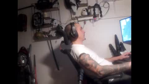 hotkinkytat online show from 24, 1, 2025