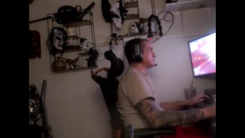 hotkinkytat online show from 22, 2, 2025