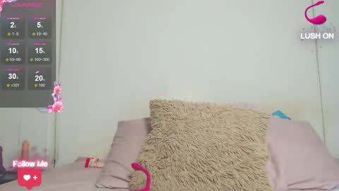 Snapshot of hotkrystel chatting on 28, 2, 2025 Krystel online show from 28, 2, 2025