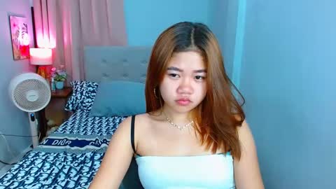 Snapshot of hotlayla_ chatting on 20, 1, 2025 Layla online show from 20, 1, 2025