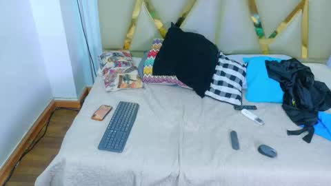 hotlittlechill online show from 23, 10, 2025