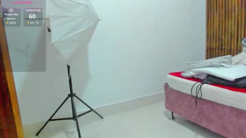 hotlovestory online show from 1, 3, 2026