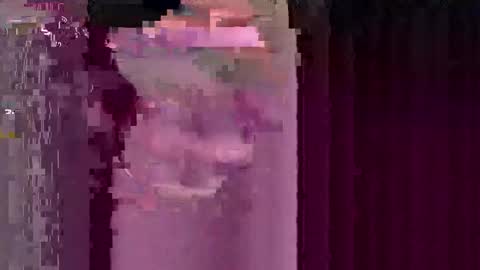 Snapshot of hotlux_54 chatting on 20, 12, 2025 hotlux_54 online show from 20, 12, 2025