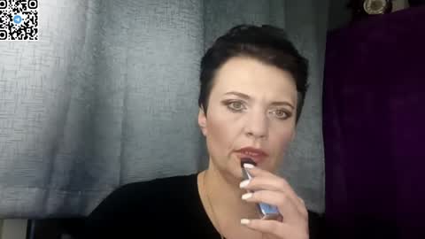 hotmamaqueen234 online show from 1, 5, 2026