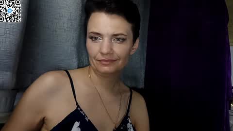 Snapshot of hotmamaqueen234 chatting on 22, 5, 2026 hotmamaqueen234 online show from 22, 5, 2026
