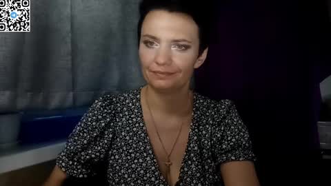 Snapshot of hotmamaqueen234 chatting on 8, 6, 2026 hotmamaqueen234 online show from 8, 6, 2026