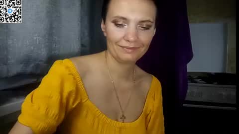 hotmamaqueen234 online show from 29, 6, 2026