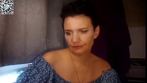 hotmamaqueen234 online show from 1, 7, 2026