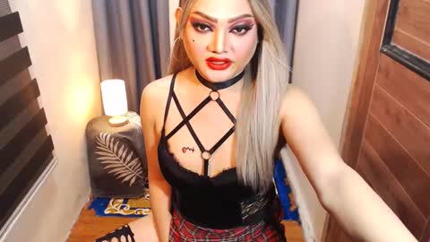 Snapshot of hotmistressmorgana chatting on 15, 1, 2025 morgana online show from 15, 1, 2025