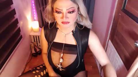 Snapshot of hotmistressmorgana chatting on 8, 5, 2026 morgana online show from 8, 5, 2026