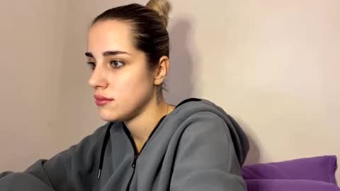 Snapshot of hotmusex chatting on 27, 10, 2025 hotmusex online show from 27, 10, 2025