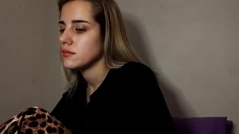 Snapshot of hotmusex chatting on 19, 11, 2025 hotmusex online show from 19, 11, 2025