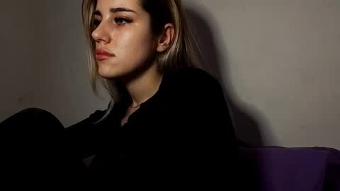 Snapshot of hotmusex chatting on 1, 12, 2025 hotmusex online show from 1, 12, 2025