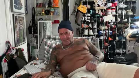 Snapshot of hotstuff775616 chatting on 20, 12, 2025 hotstuff775616 online show from 20, 12, 2025