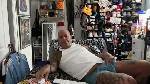 Snapshot of hotstuff775616 chatting on 9, 1, 2026 hotstuff775616 online show from 9, 1, 2026