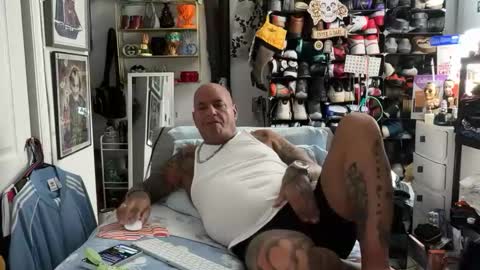 Snapshot of hotstuff775616 chatting on 14, 1, 2026 hotstuff775616 online show from 14, 1, 2026