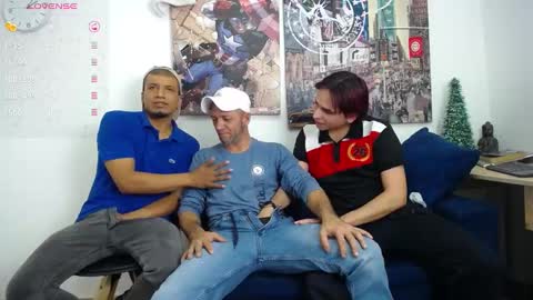 hott_asses online show from 19, 12, 2024