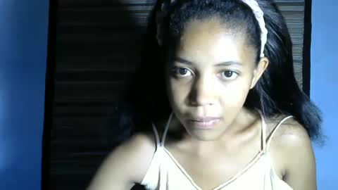 Snapshot of hott_beauty chatting on 29, 11, 2025 MULAN online show from 29, 11, 2025