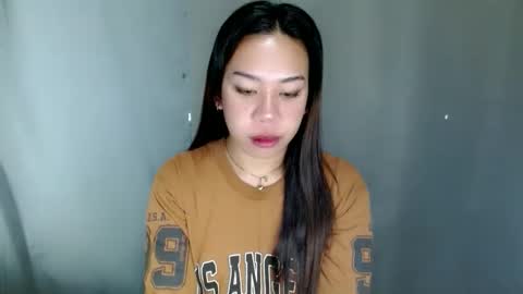 Snapshot of hott_cumforyou chatting on 19, 4, 2026 jelaigrande online show from 19, 4, 2026