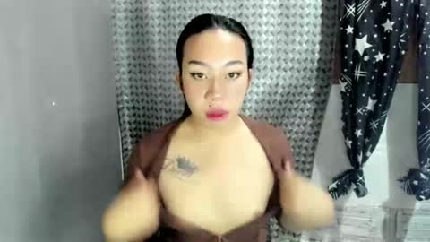 Snapshot of hott_cumforyou chatting on 26, 5, 2026 jelaigrande online show from 26, 5, 2026