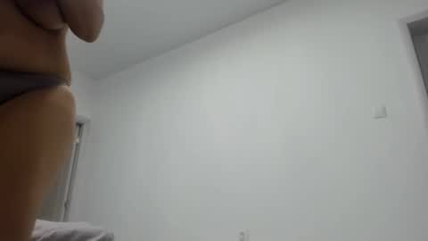 Snapshot of hottalicia2 chatting on 19, 5, 2026 hottalicia2 online show from 19, 5, 2026