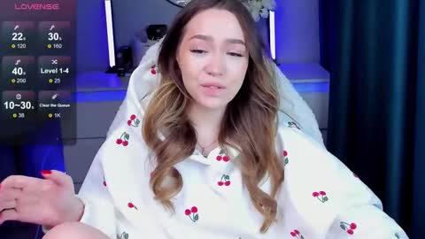 Snapshot of hottease_pvt chatting on 12, 11, 2025 hello Im Eva online show from 12, 11, 2025