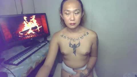 Snapshot of hottestkera69 chatting on 27, 10, 2025 kera online show from 27, 10, 2025