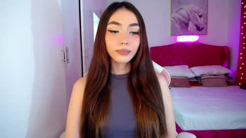 Snapshot of hottie_lexie chatting on 22, 12, 2024 LEXIE- dont forget to give me thumbs up online show from 22, 12, 2024