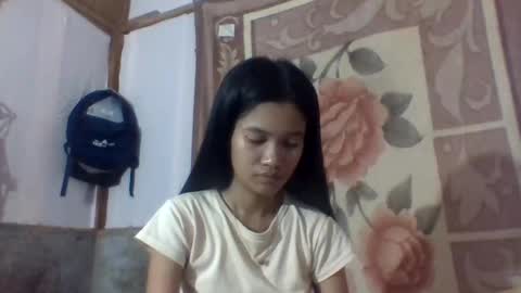 hottie_ptite online show from 8, 1, 2026