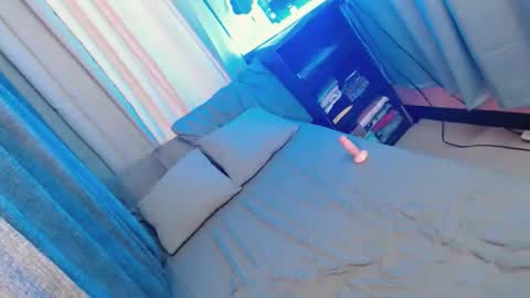 SCARLET online show from 10, 11, 2025