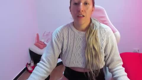 hottychrystal online show from 28, 11, 2025