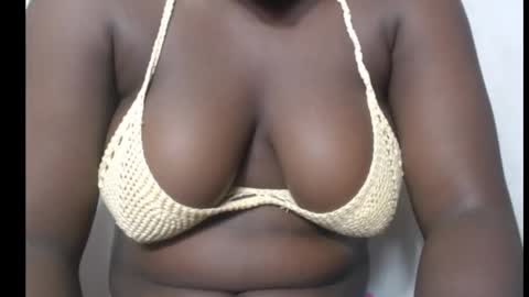 Snapshot of hottylissa1 chatting on 14, 9, 2025 hottylissa1 online show from 14, 9, 2025