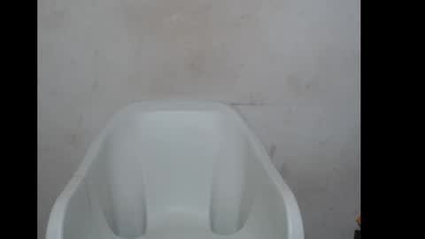 Snapshot of hottylissa1 chatting on 1, 12, 2025 hottylissa1 online show from 1, 12, 2025