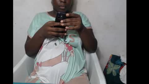 Snapshot of hottylissa1 chatting on 14, 12, 2025 hottylissa1 online show from 14, 12, 2025