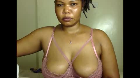 Snapshot of hotysquiter433224 chatting on 24, 11, 2025 hotysquiter433224 online show from 24, 11, 2025