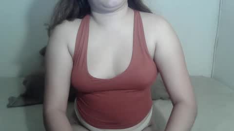 Snapshot of hotzarieyahxx chatting on 26, 4, 2026 Zarie online show from 26, 4, 2026