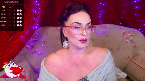 Hotzlata online show from 8, 2, 2025