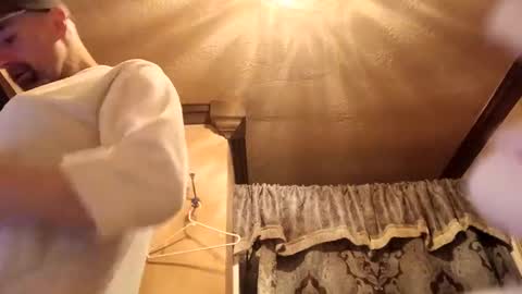 Snapshot of houndmefromhell chatting on 20, 2, 2025 houndmefromhell online show from 20, 2, 2025