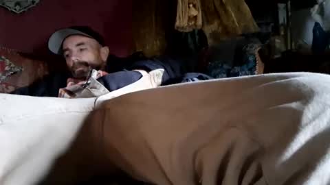 Snapshot of houndmefromhell chatting on 17, 11, 2025 houndmefromhell online show from 17, 11, 2025