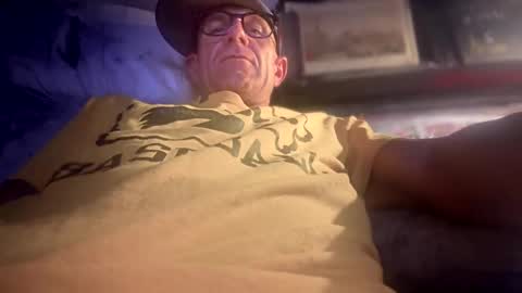 Snapshot of howbowdadareboy33 chatting on 18, 9, 2025 ask me online show from 18, 9, 2025